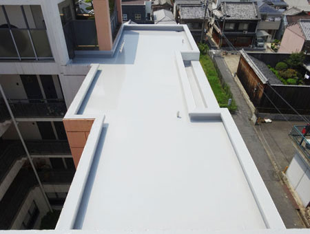 ハイツ屋上でのウレタン防水工事